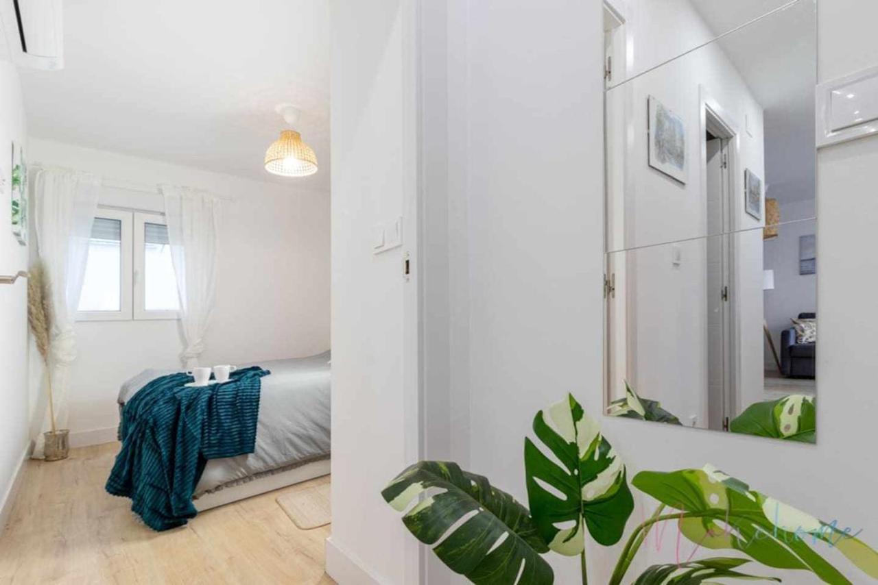 2 Apartamento En Estadio Sevilla 6 Plazas 3 Hab Y Metro Luaran gambar