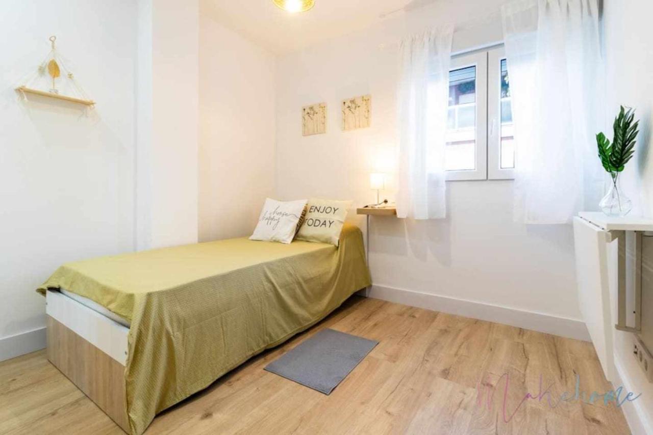2 Apartamento En Estadio Sevilla 6 Plazas 3 Hab Y Metro Luaran gambar